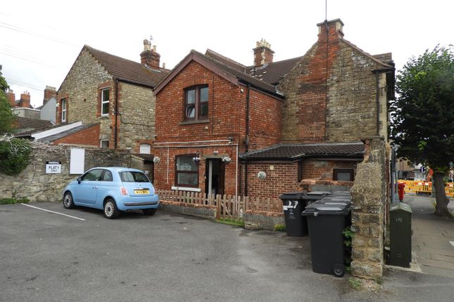 flat 3, 27 -28, Devizes Road, Swindon photo 2
