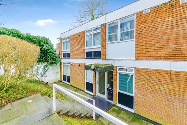 Flat for sale in The Pines, Purley, Surrey