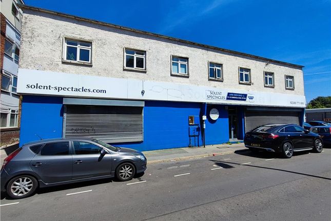 Thumbnail Retail premises to let in 411-419 Millbrook Road West, Millbrook, Southampton, Hampshire