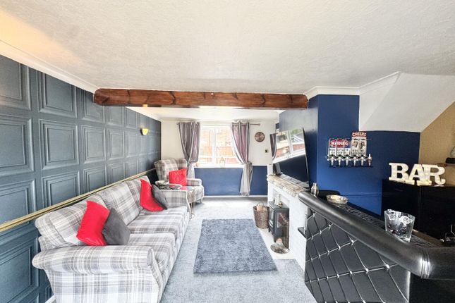 10, Pen Close, Leicester photo 4