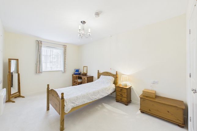 29 Amelia Court, Union Place, Worthing photo 4