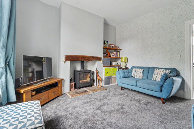 301, Leymoor Road Golcar, Huddersfield photo 4