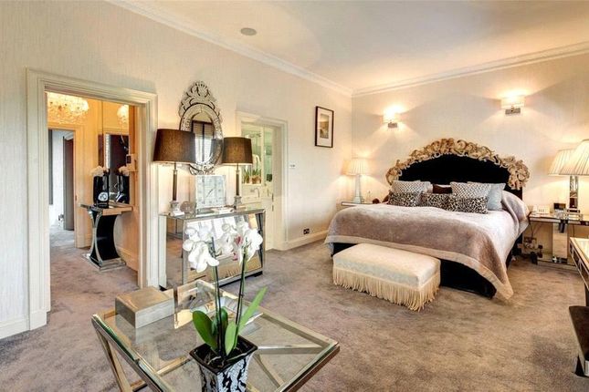 Terraced house to rent in Hanover Terrace, Regent's Park