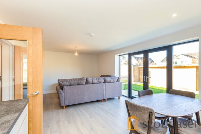 Henley, 18, Osler Road, Headington photo 4