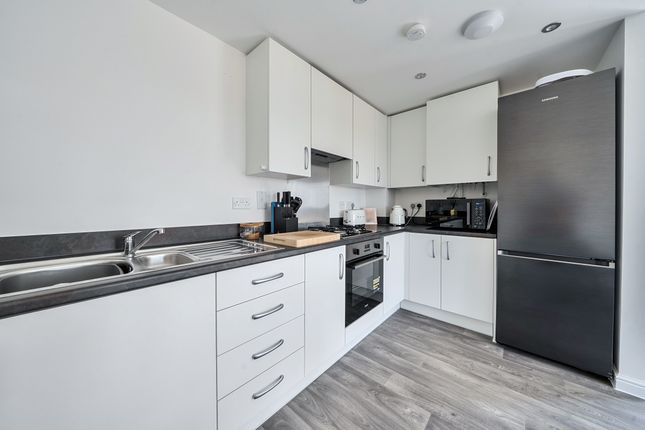 Flat 113, Dobbins Avenue, West Cambourne photo 2