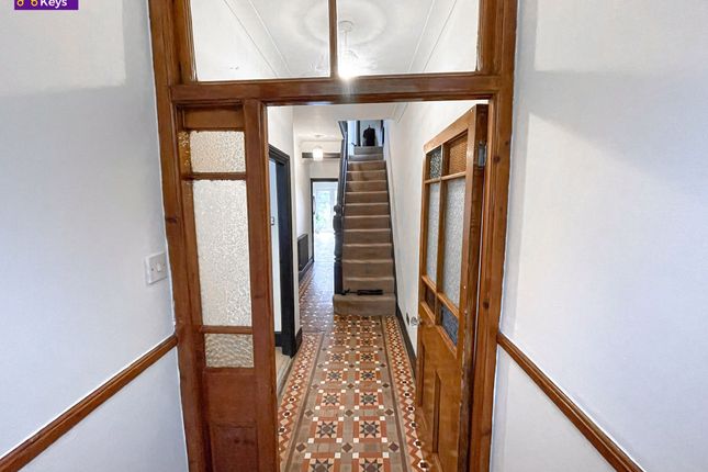 20 Tynewydd Terrace, Newport photo 2