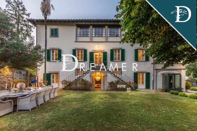 Thumbnail Villa for sale in Via Del Ponte Guasperini, Capannori, Toscana