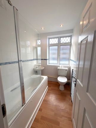 Gloucester Road North, Filton photo 4