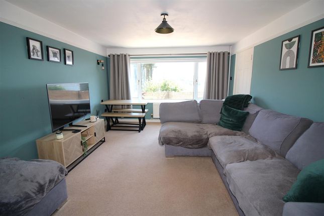 3, Boscundle Row, Saltash photo 3