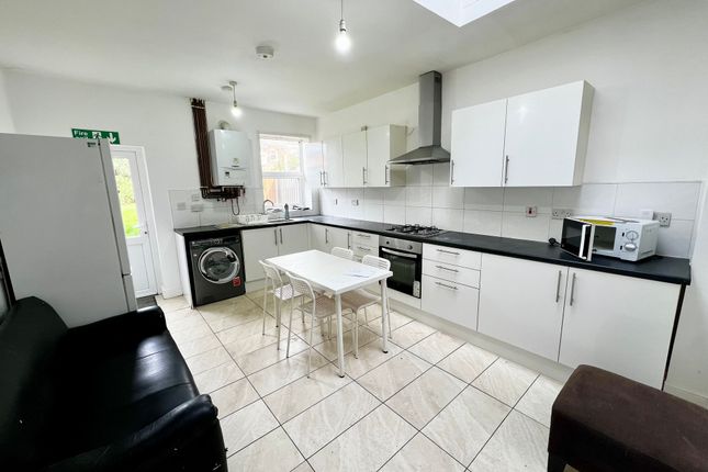 Thumbnail Terraced house to rent in Humber Avenue, Coventry