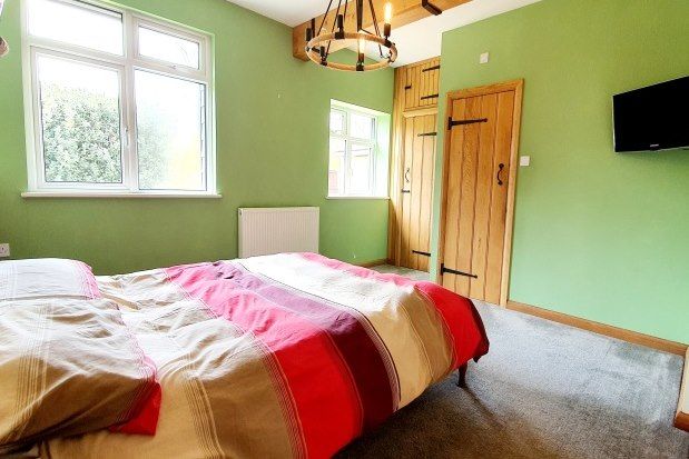Room to rent in Myrtle Cottage, Colchester