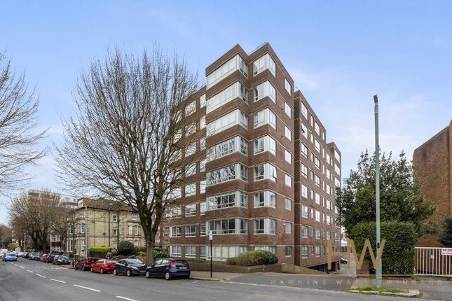 Thumbnail Flat for sale in Sussex Court, Hove