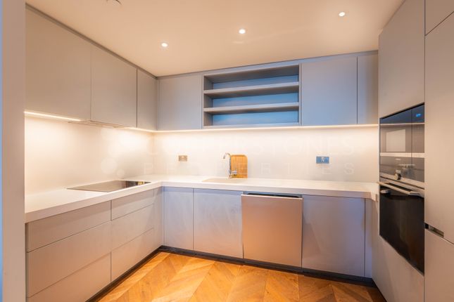 PP2B-1302, London photo 3