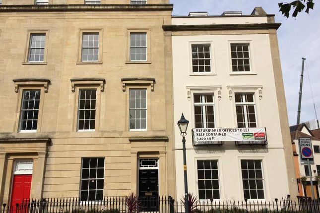 Office to let in Queen Square, Bristol