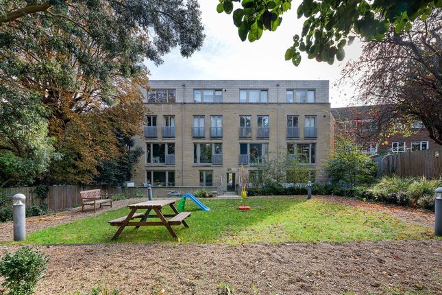 Thumbnail Flat to rent in Thurlow Park Road, London