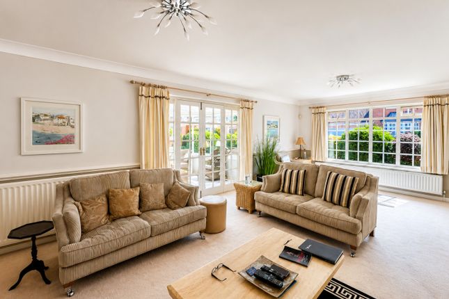 11, Twistfield Close, Southport photo 3