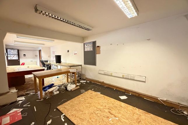 Unit 1, Par Moor Road, Par photo 2