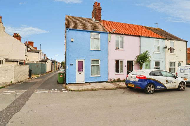 2-bed terraced on 40, Melbourne Road, LOWESTOFT, £100,000