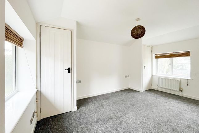 Tower Cottages, 6, Tower Cottages, Esher photo 2