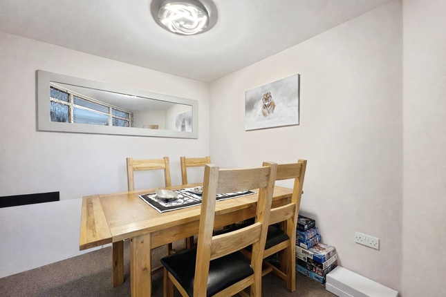 6, Riversmill, Glos photo 5