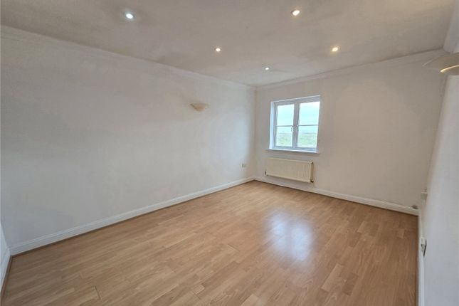 3, Martinique Way, Eastbourne photo 3