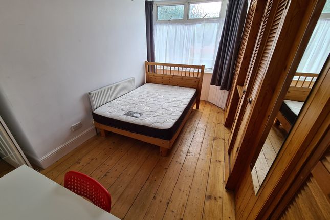 Terraced house to rent in Southmead Road, Bristol