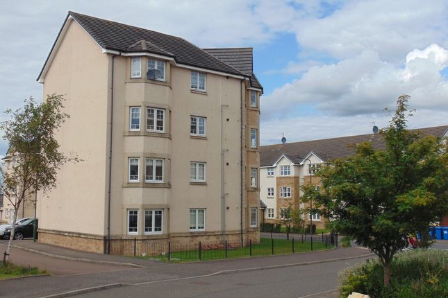 Thumbnail Flat to rent in Leyland Road, Bathgate, West Lothian