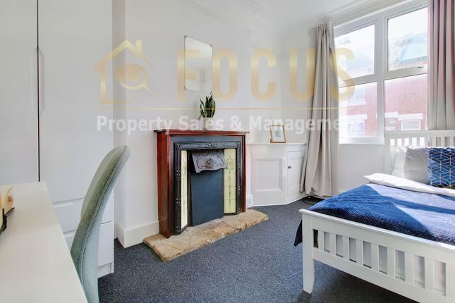 Terraced house to rent in Lytham Road, Leicester