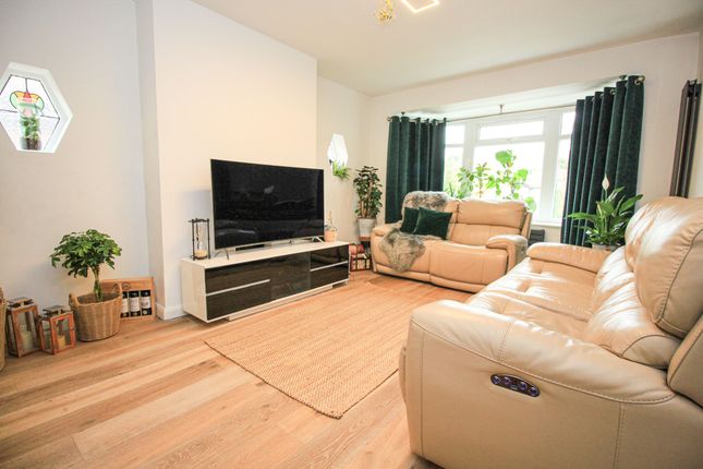 40 Dell Road, Southampton photo 2