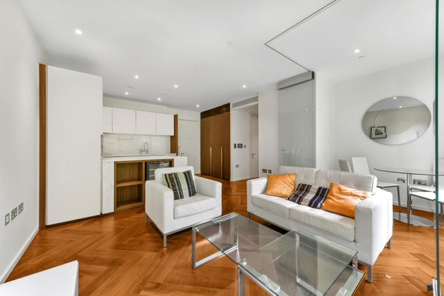 Flat to rent in Capital Building, Embassy Gardens, London