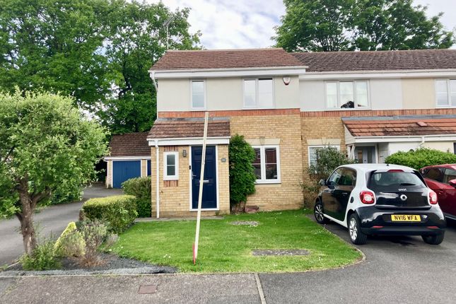 End terrace house to rent in Bell View, St.Albans