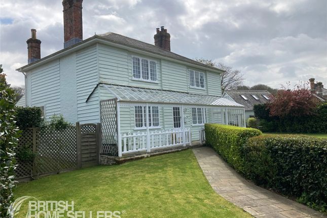 Thumbnail Detached house for sale in Castle Road, Newport, Isle Of Wight