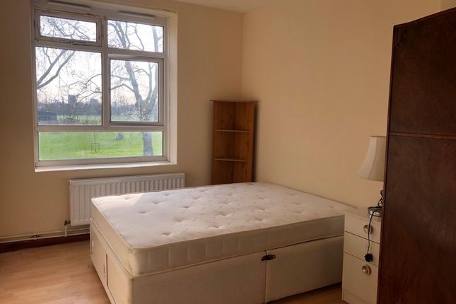 63, Watermead House, Homerton Road photo 2