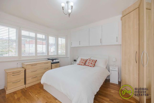 Detached house for sale in Waddington Way, Crystal Palace, London