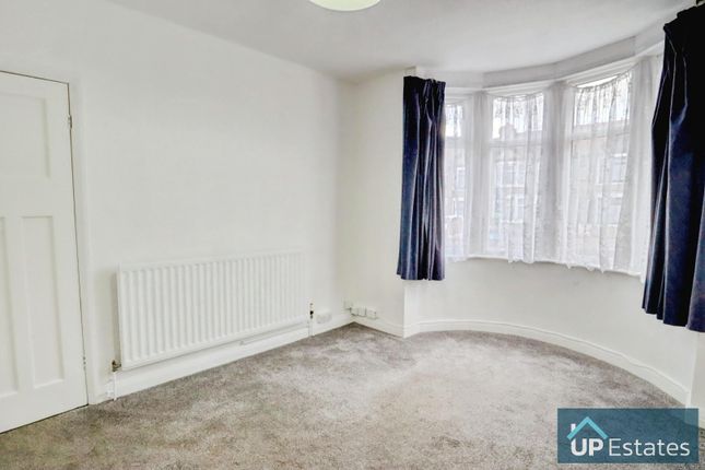 176, Burnaby Road, Coventry photo 4