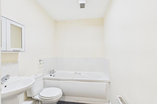 19, Skylark Road, North Cornelly photo 3