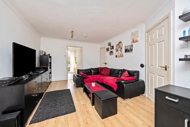 29 Berrall Way, Billingshurst photo 4
