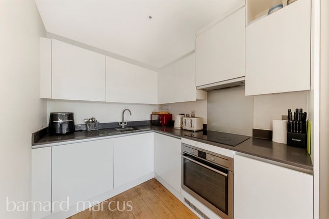 1-bed flat on Flat 137, Derry Court, 386, Streatham High Road, London, £340,000