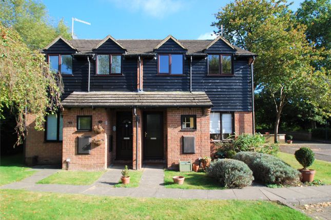 Thumbnail Maisonette to rent in Frank Lunnon Close, Bourne End