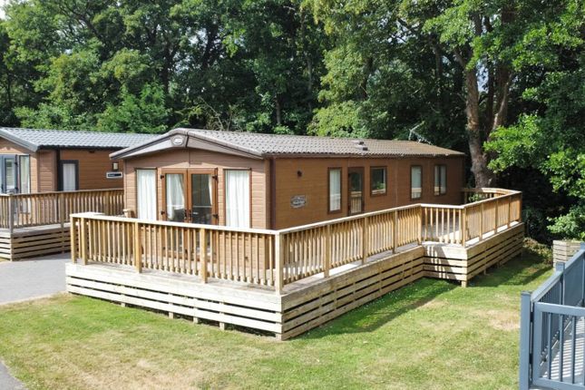 2-bed caravan on se599, Skinburness Road, Silloth, £59,995