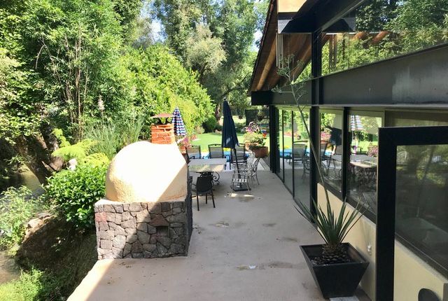 Town house for sale in Vega Del Río, Avandaro, 51200 Valle De Bravo, Méx., Mexico