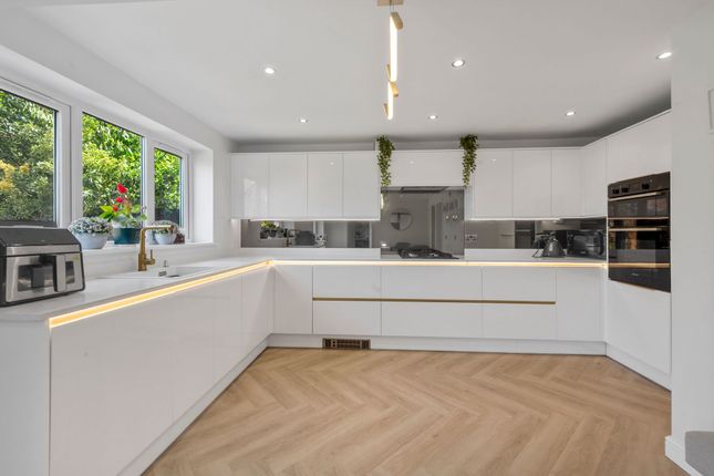 23 Breydon Gardens, St. Helens photo 3