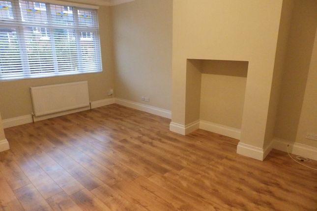 7, Pasture Place, Leeds photo 2