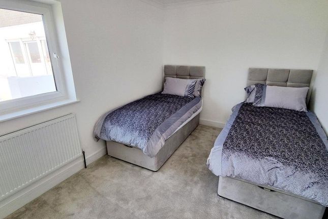 Flat to rent in Royal Parade, Eastbourne