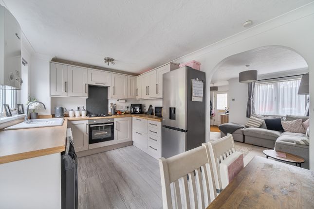 37, Greenmeadow Drive, Barnstaple photo 2