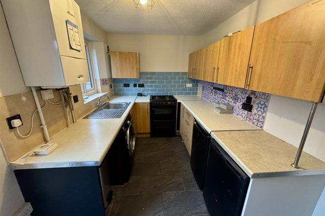 16, Russett Way, Newent photo 2