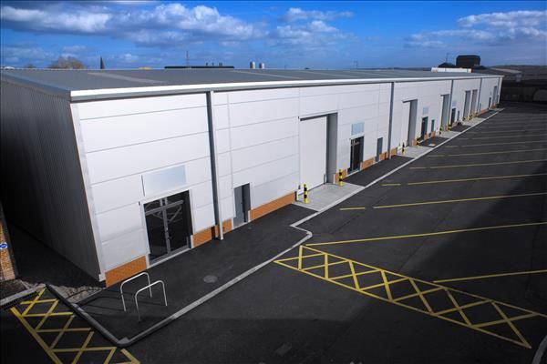 Industrial to let in Chambers Lane, Sheffield