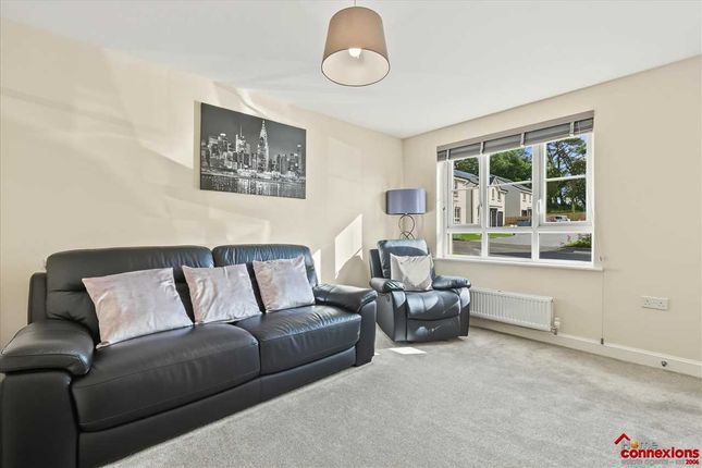 54, Weston Crescent, Jackton, JACKTON photo 3