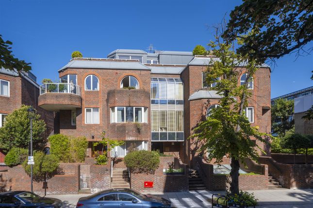 4-bed flat on Flat 3, 12, Avenue Road, London, £2,975,000
