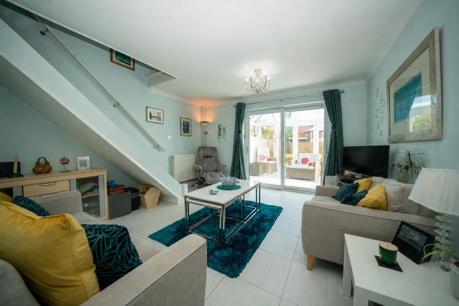 53, Furtherfield, Abbots Langley photo 4